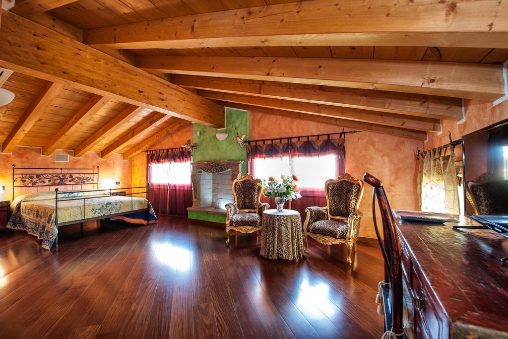 Villa Pace Поццоленго Номер фото